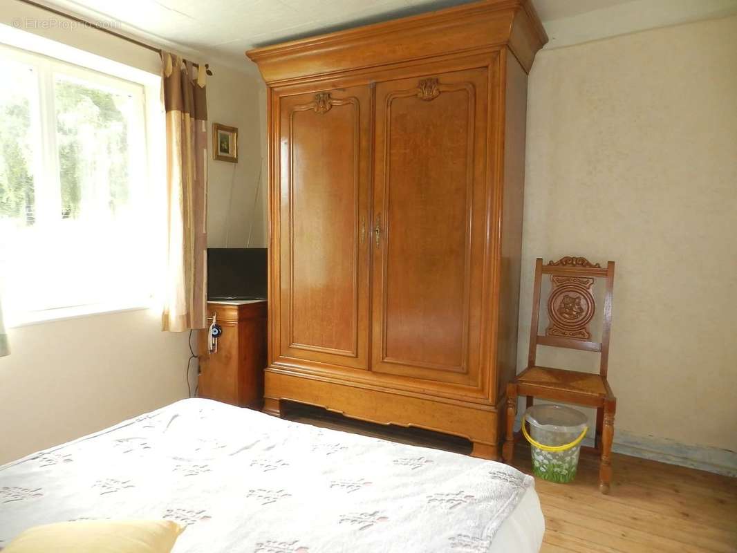 Maison à SAINT-PIERRE-SUR-DIVES