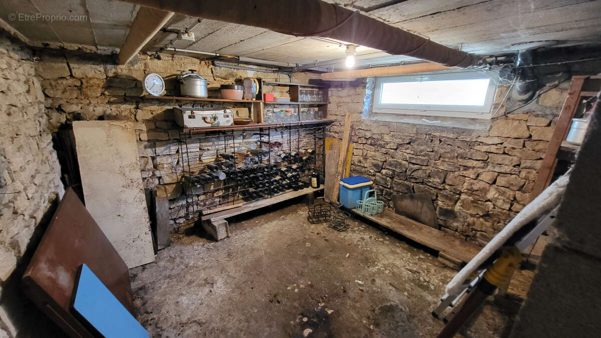 Maison à CEAUX-EN-COUHE