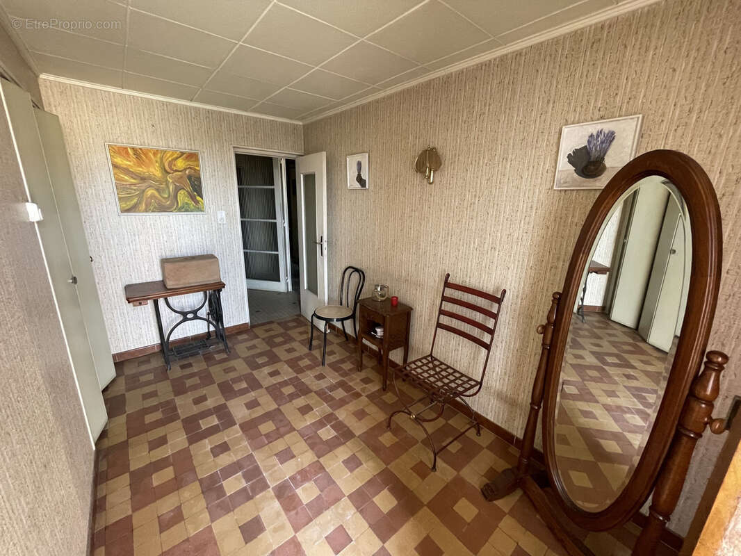 Maison à SAINT-JUERY