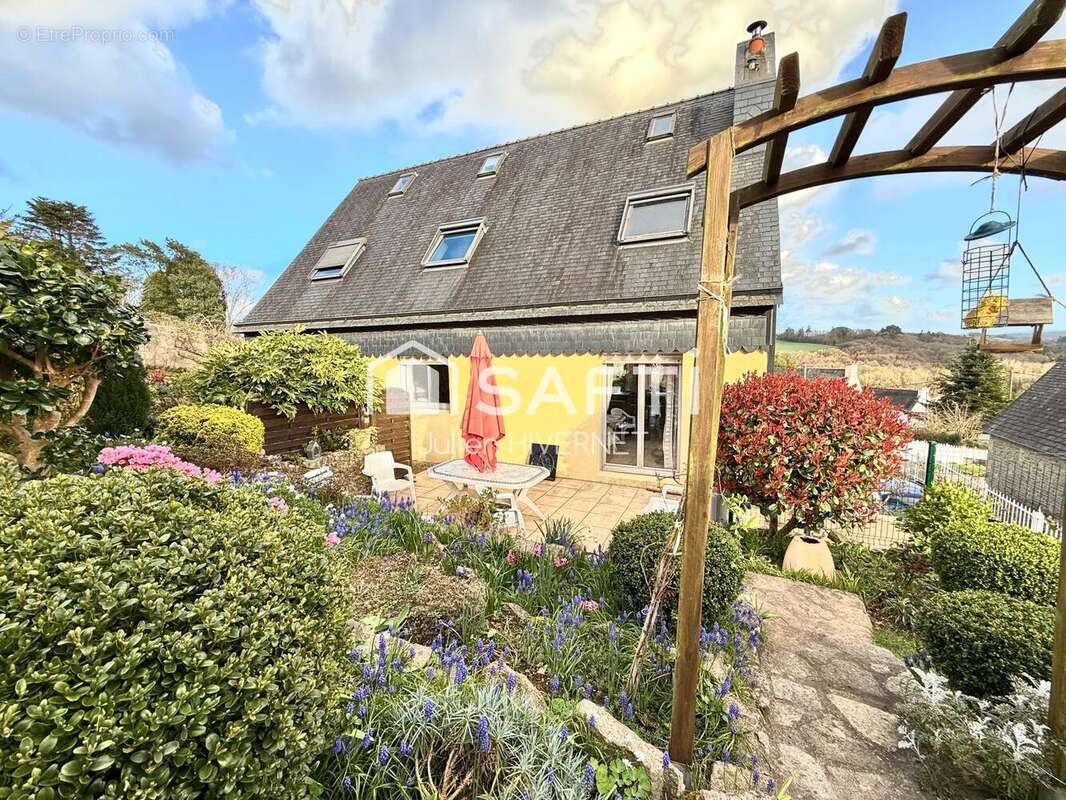 Photo 2 - Maison à SAINT-MARTIN-DES-CHAMPS