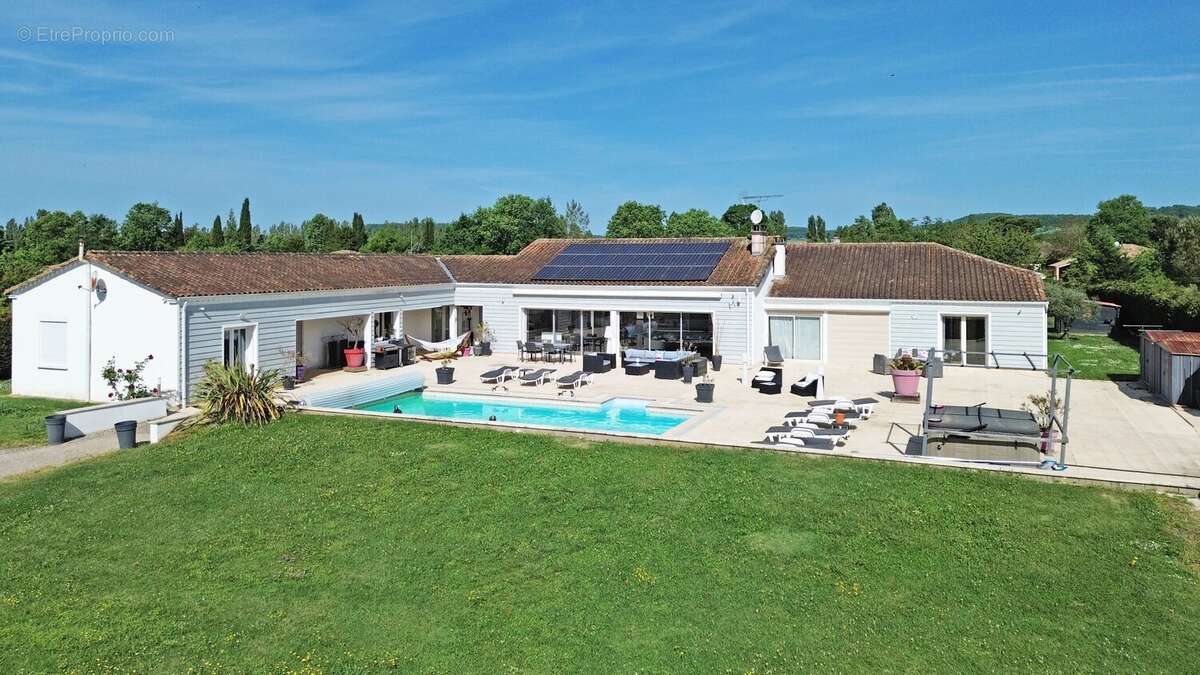 Maison à LE TEMPLE-SUR-LOT