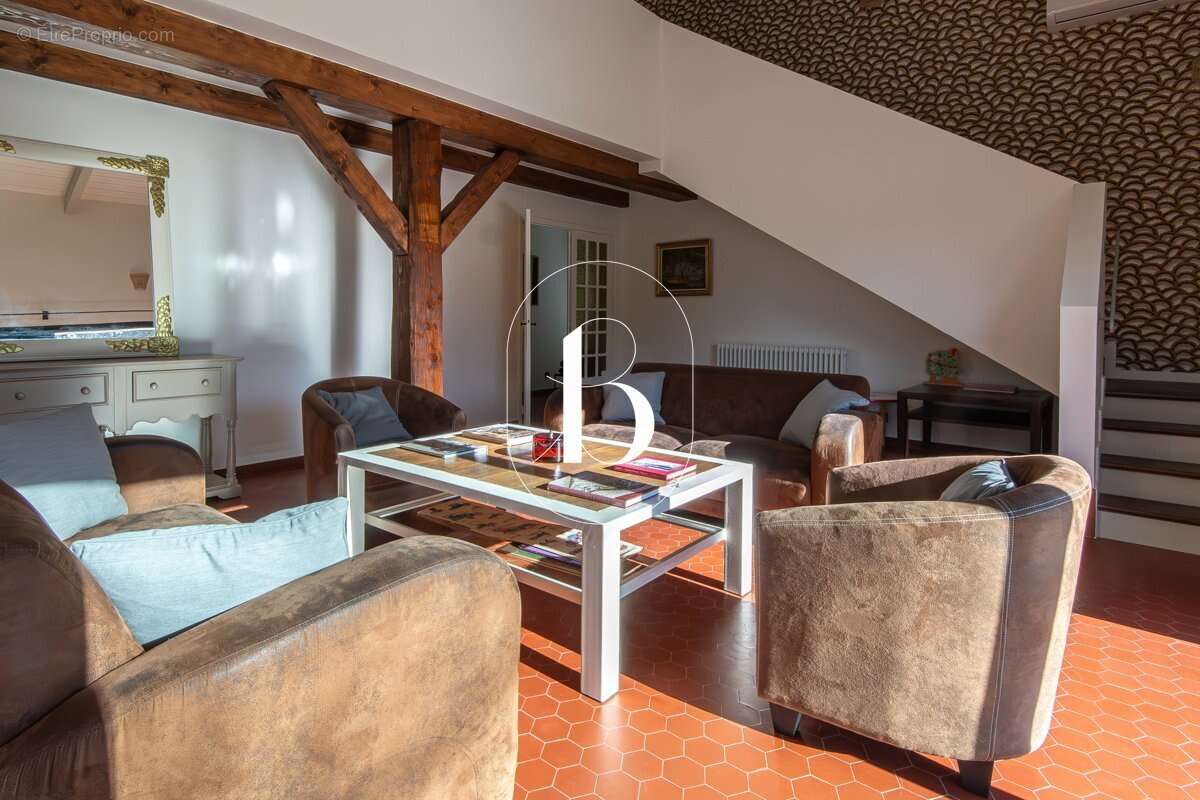Maison à UZES