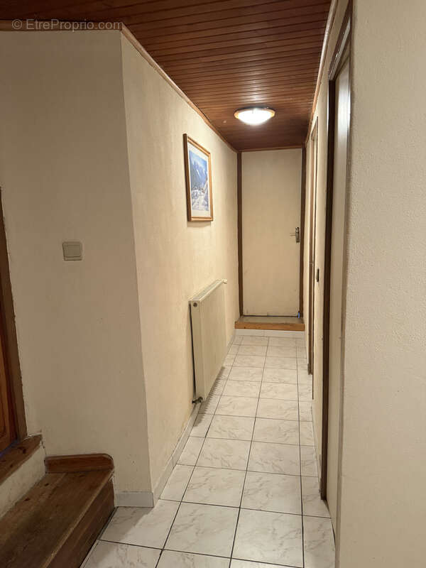 Maison à UVERNET-FOURS