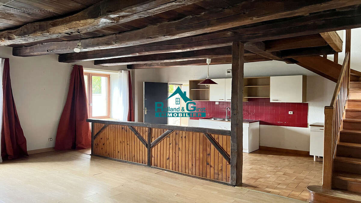 Maison à SAINT-GERMAIN-SUR-ILLE