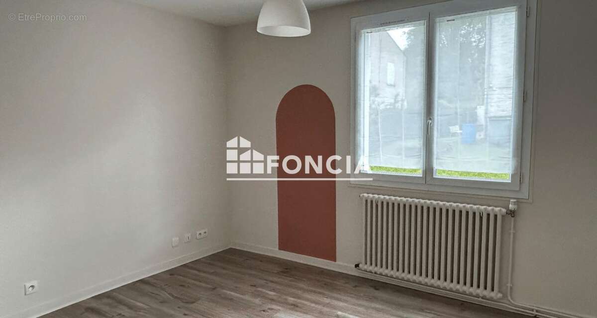 Maison à COULOUNIEIX-CHAMIERS