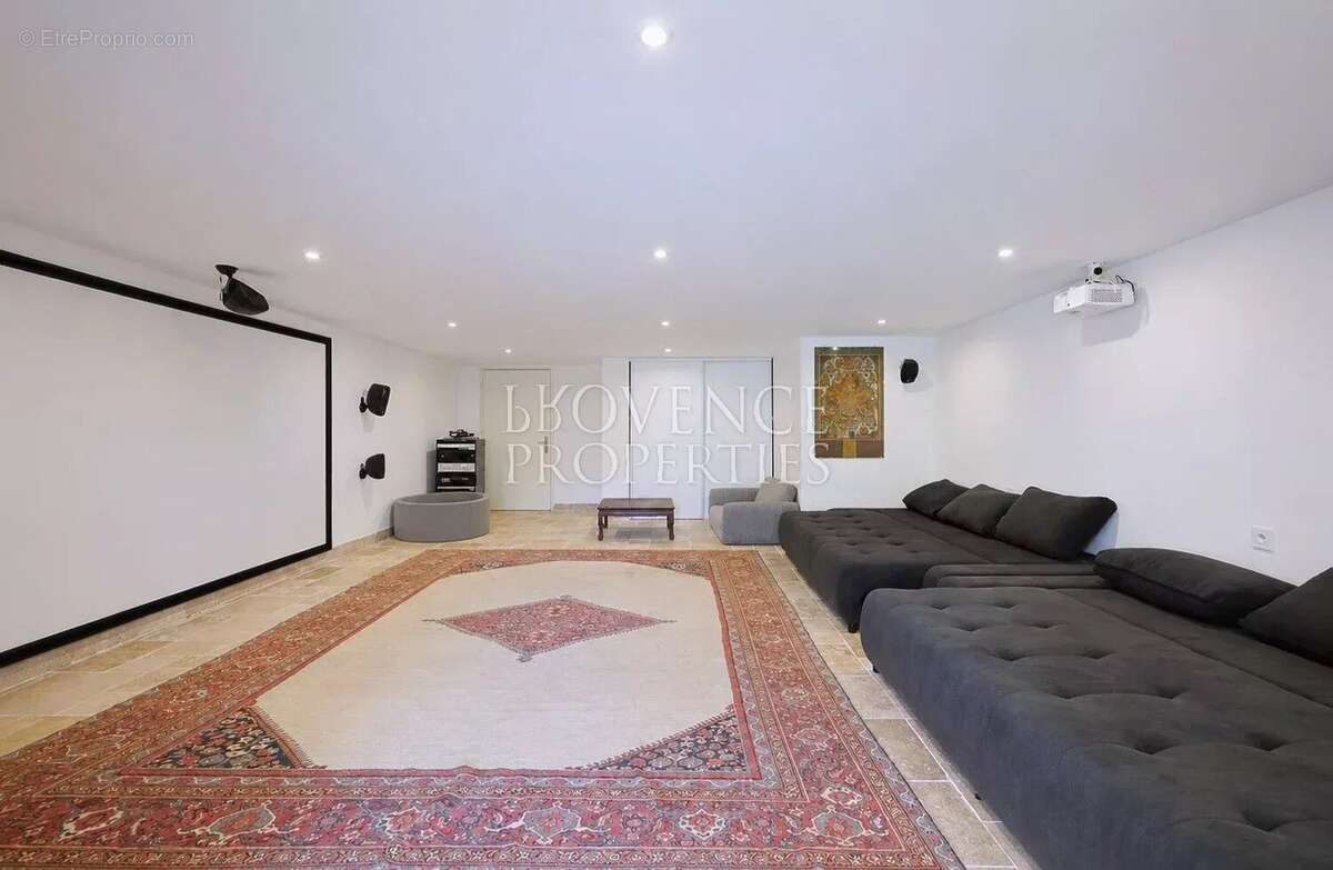 Propriété d'exception,  vue panoramique, piscine à débordement,  maison d'amis, espaces de loisirs - photo 24