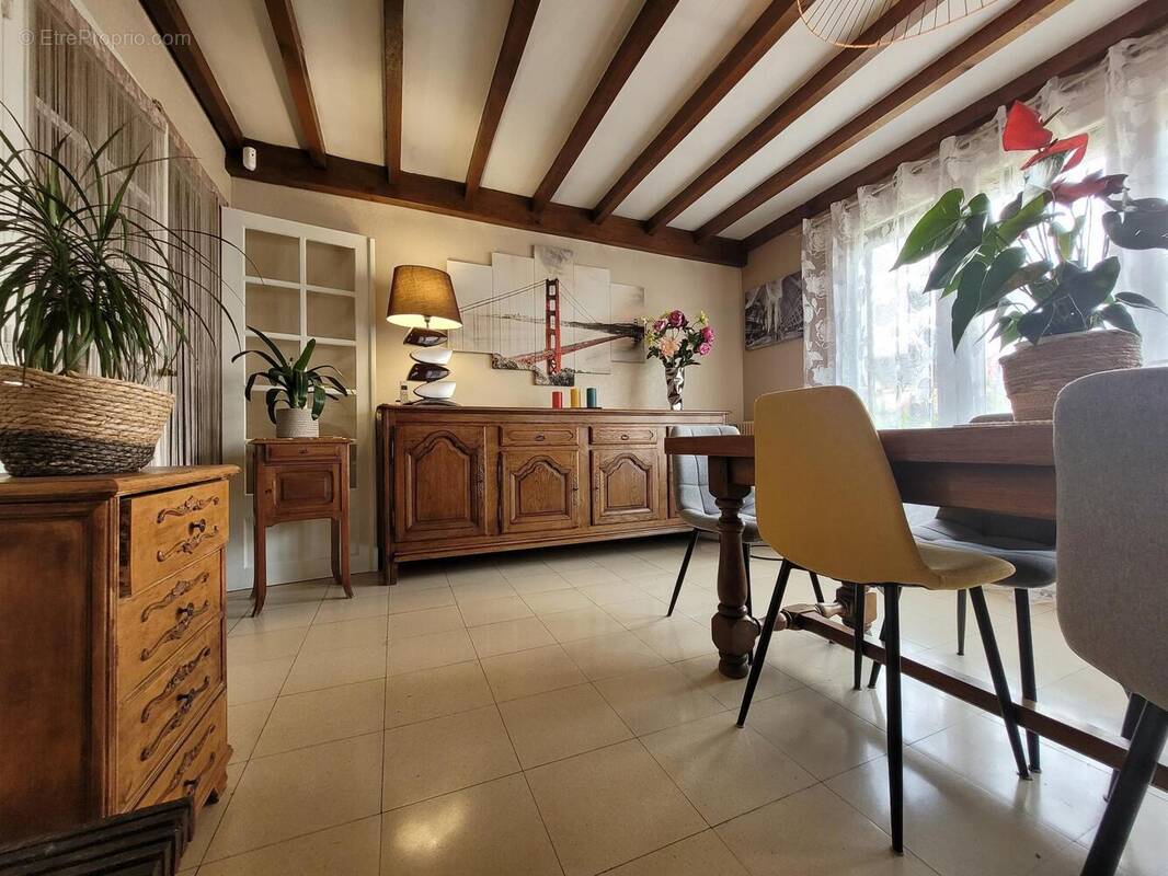 Photo 1 - Maison à HALLENCOURT