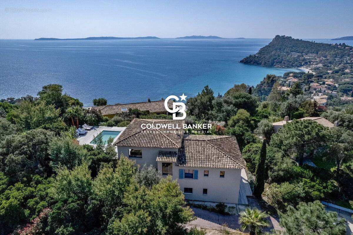 Maison à RAYOL-CANADEL-SUR-MER