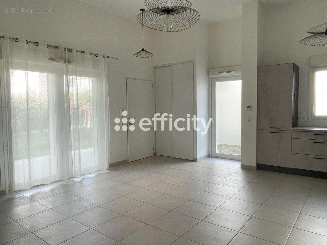 Appartement à LAGORD