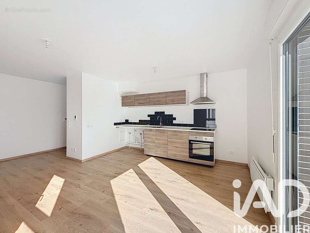 Appartement 42 m² à Mont-Saint-Aignan  - photo 6