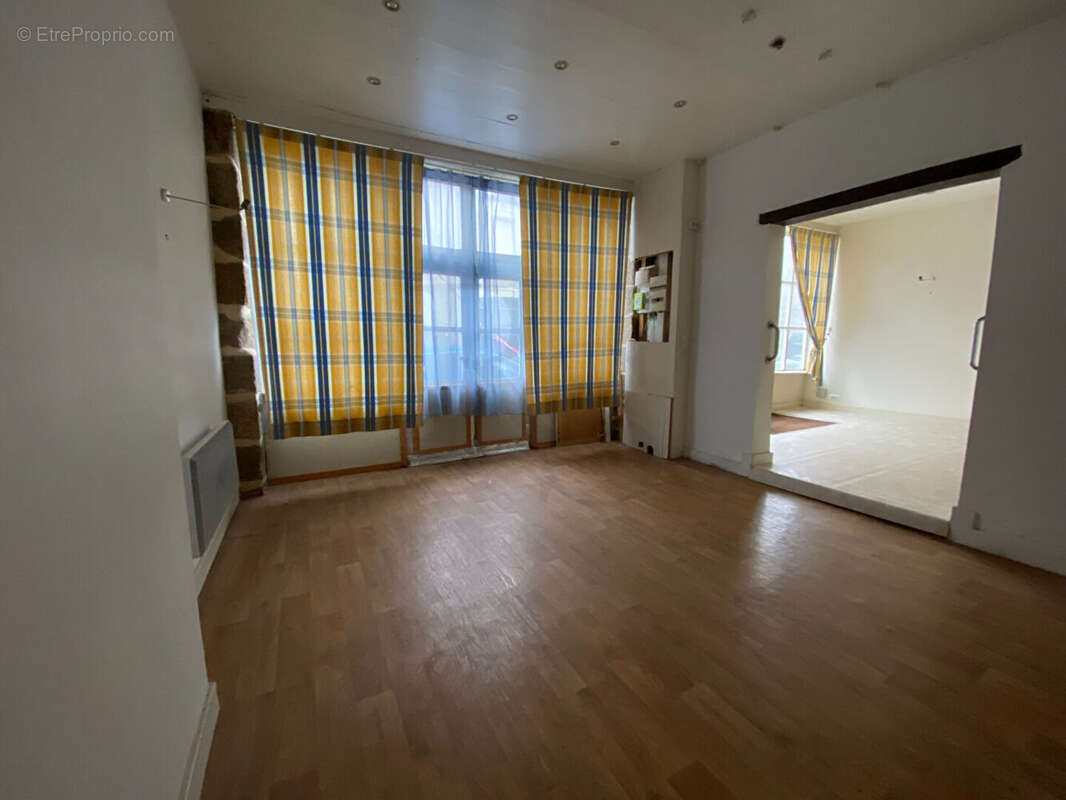 Maison à NOTRE-DAME-DU-TOUCHET