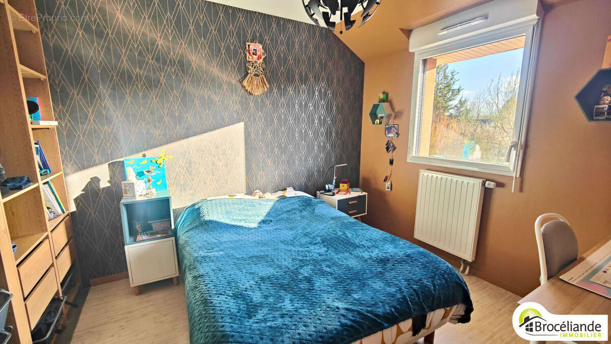 Maison à SAINT-GILLES