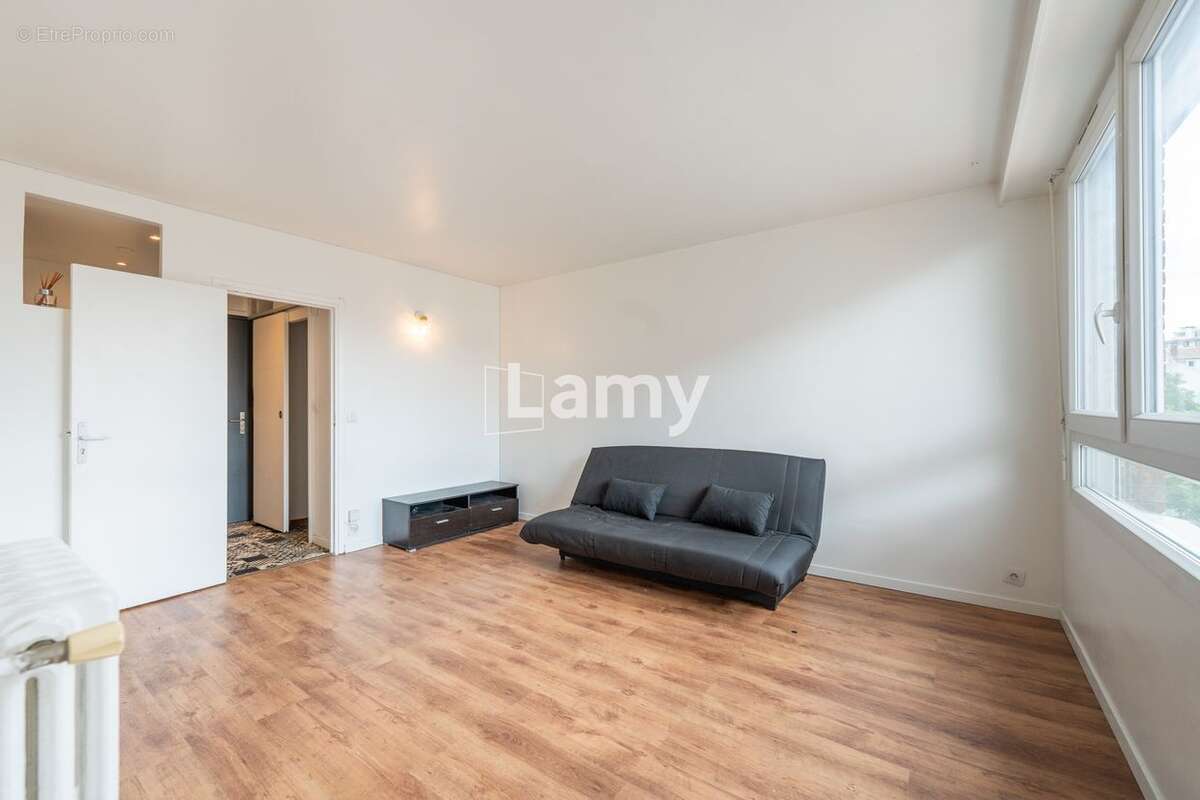 Appartement à LIVRY-GARGAN