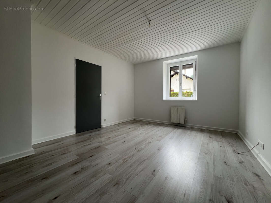 Appartement à SAINT-HIPPOLYTE