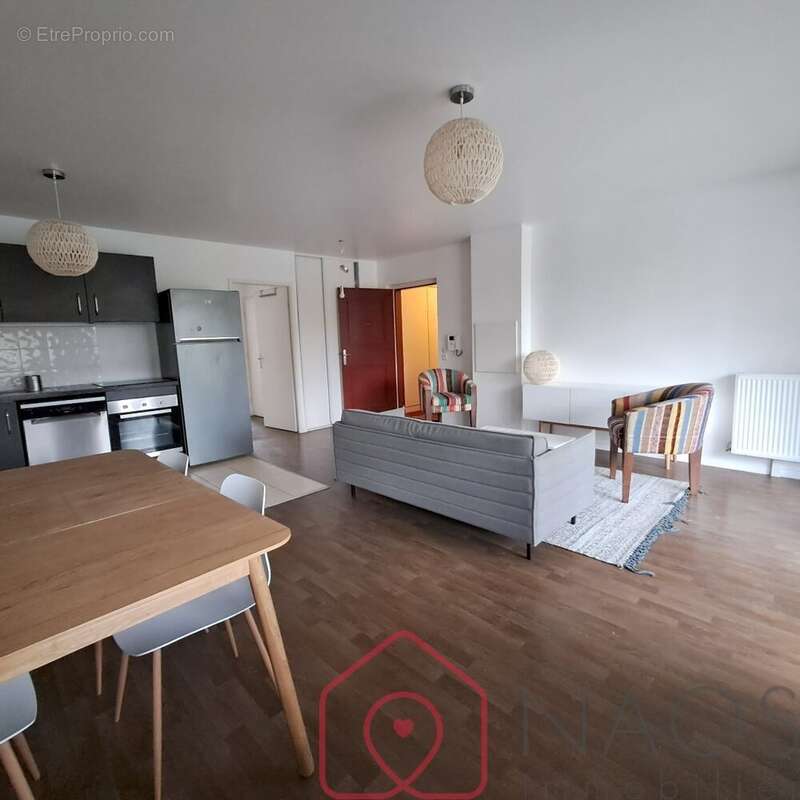 Appartement à L&#039;ILE-SAINT-DENIS