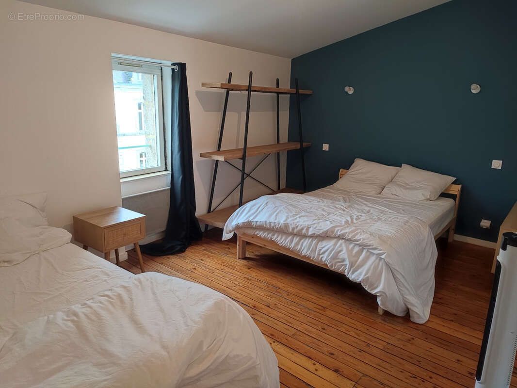 Maison à LES HERBIERS