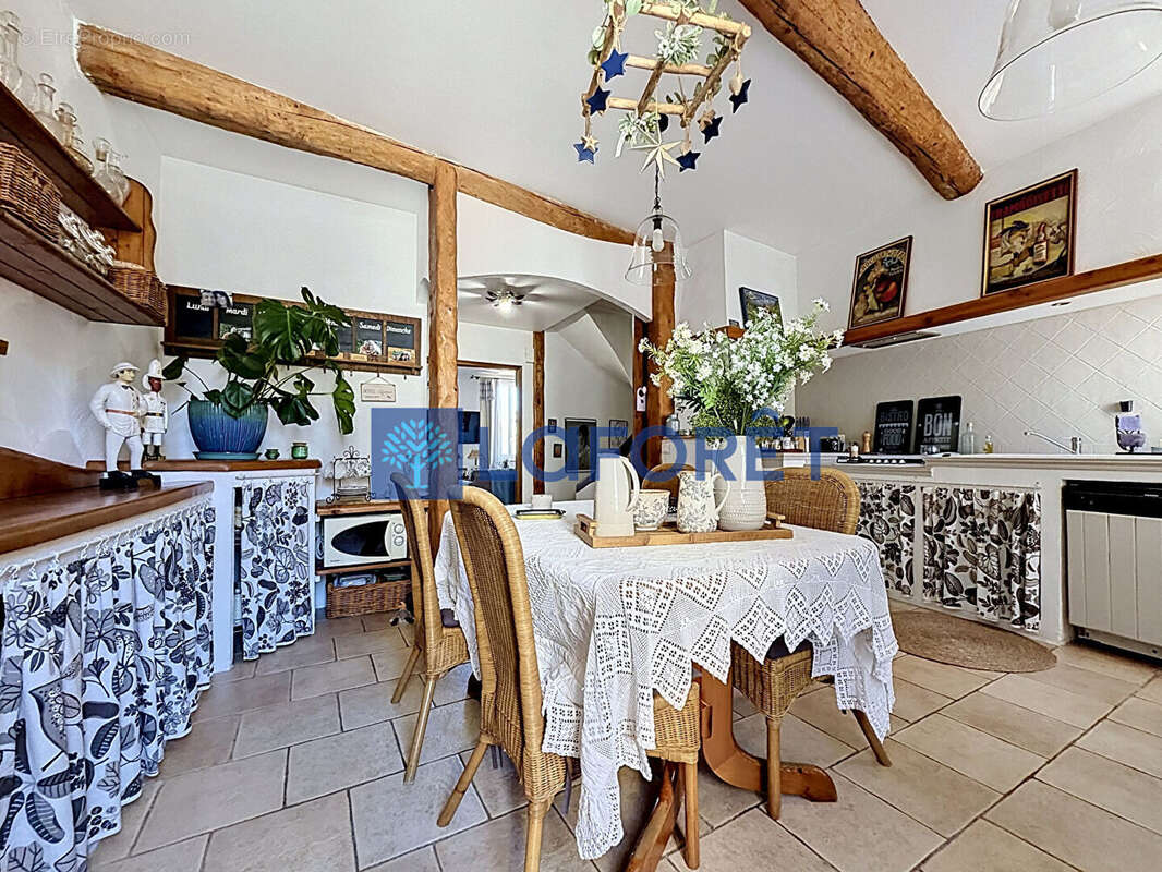 Maison à TRANS-EN-PROVENCE