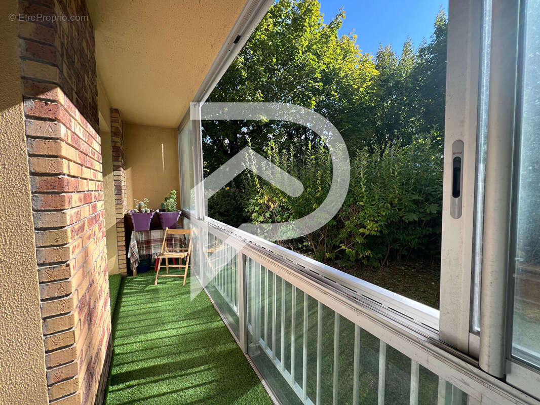 Appartement à ELANCOURT