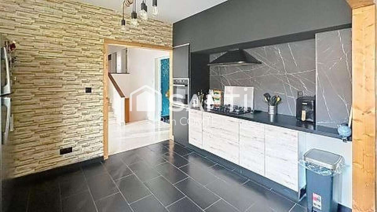 Photo 4 - Maison à SARRAS