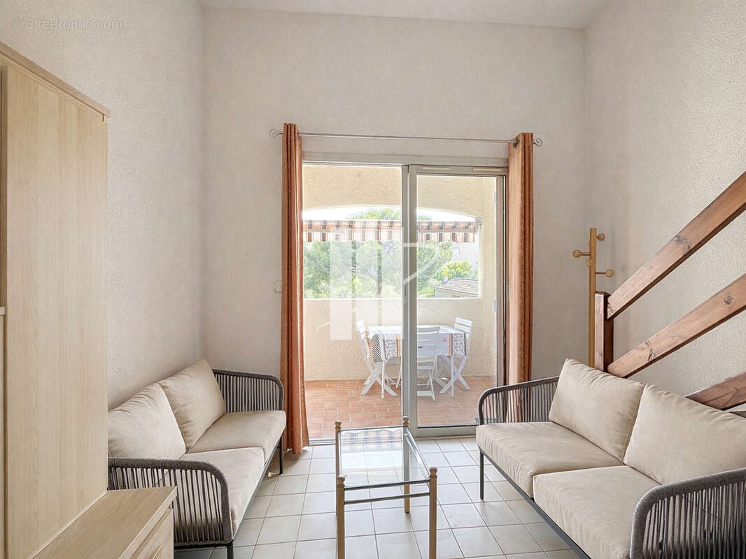 Appartement à SAINT-RAPHAEL