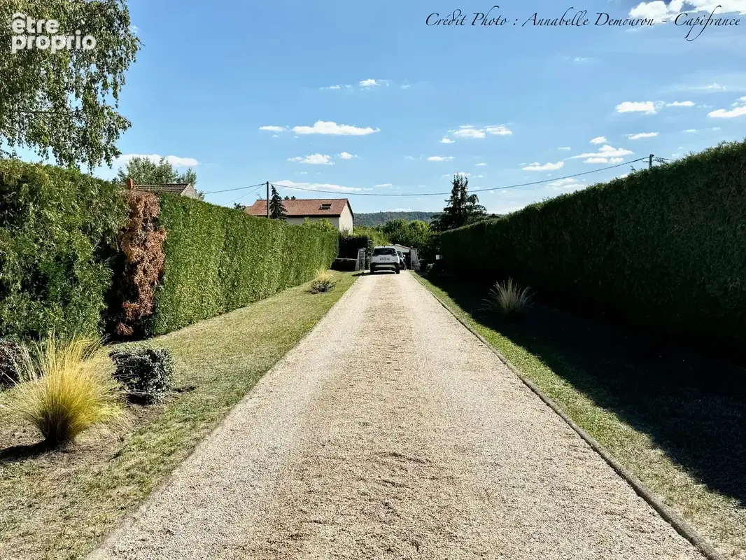 MOZAC – Maison de plain-pied 3 chambres/bureau – PISCINE – TERRAIN divisible de 2324 M² – Garages - photo 65