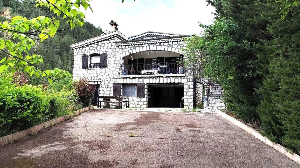 Maison à DALUIS