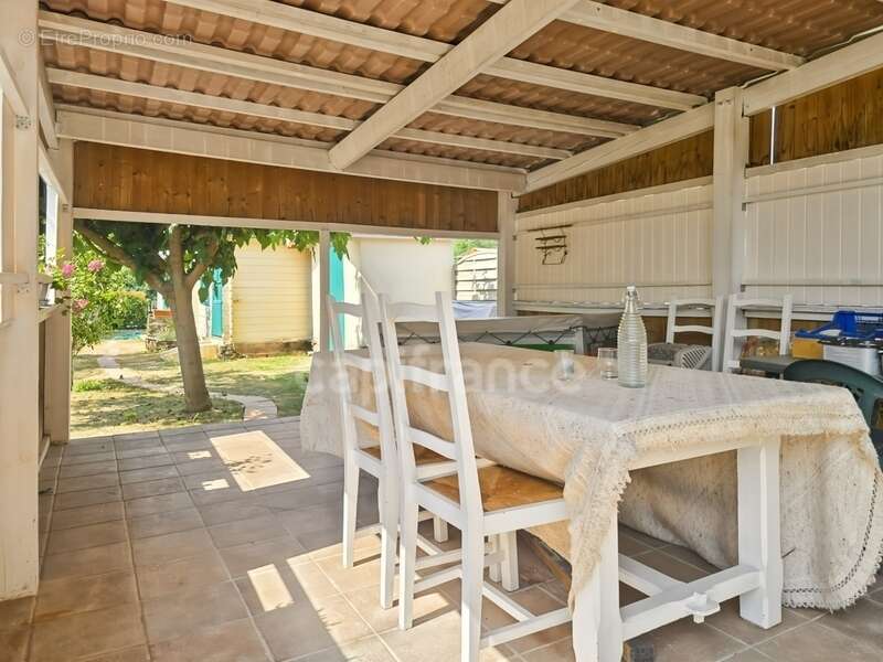 Neuville-sur-Sarthe - Terrain de loisirs de 425 m² en bord de Sarthe. Posez vos valises et profitez ! - photo 9