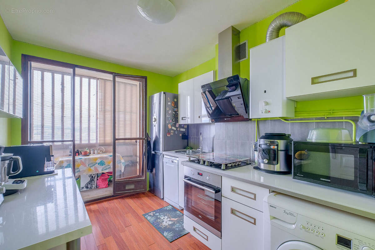 Appartement à MARSEILLE-13E