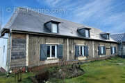 Maison à FEUQUIERES