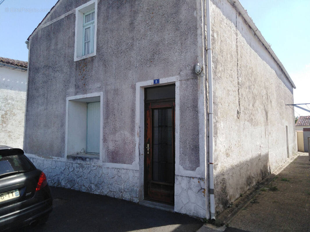 Maison à SAINT-JEAN-D'ANGLE