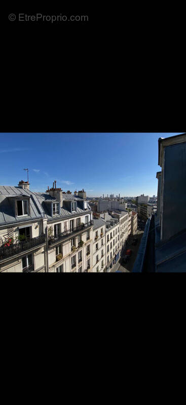 Appartement à PARIS-18E