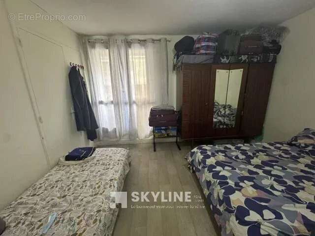 Appartement à MARSEILLE-3E