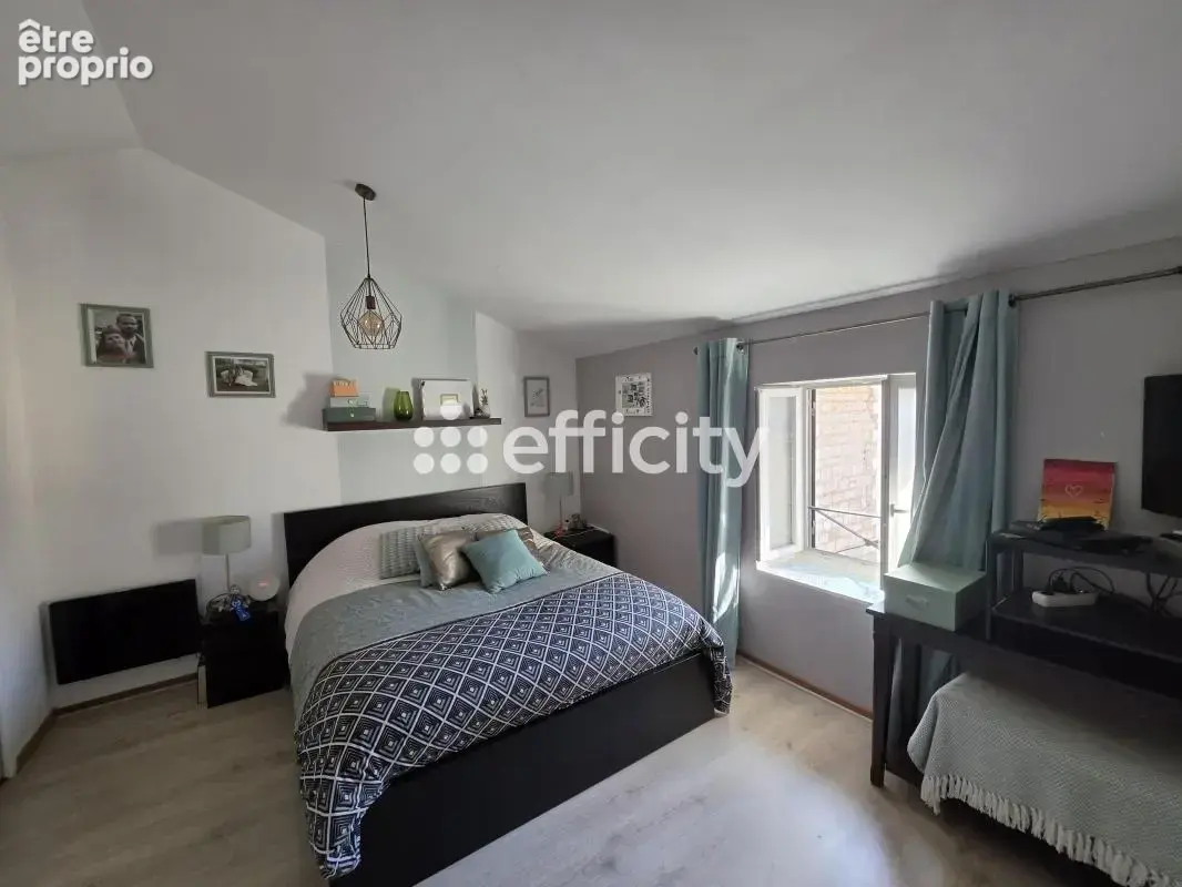 Maison 6 pièces 162 m² à vendre à Chazay-D'azergues (69380) - photo 12
