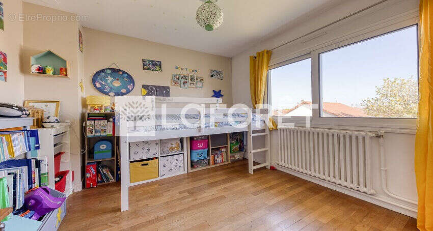 Maison à ROISSY-EN-BRIE