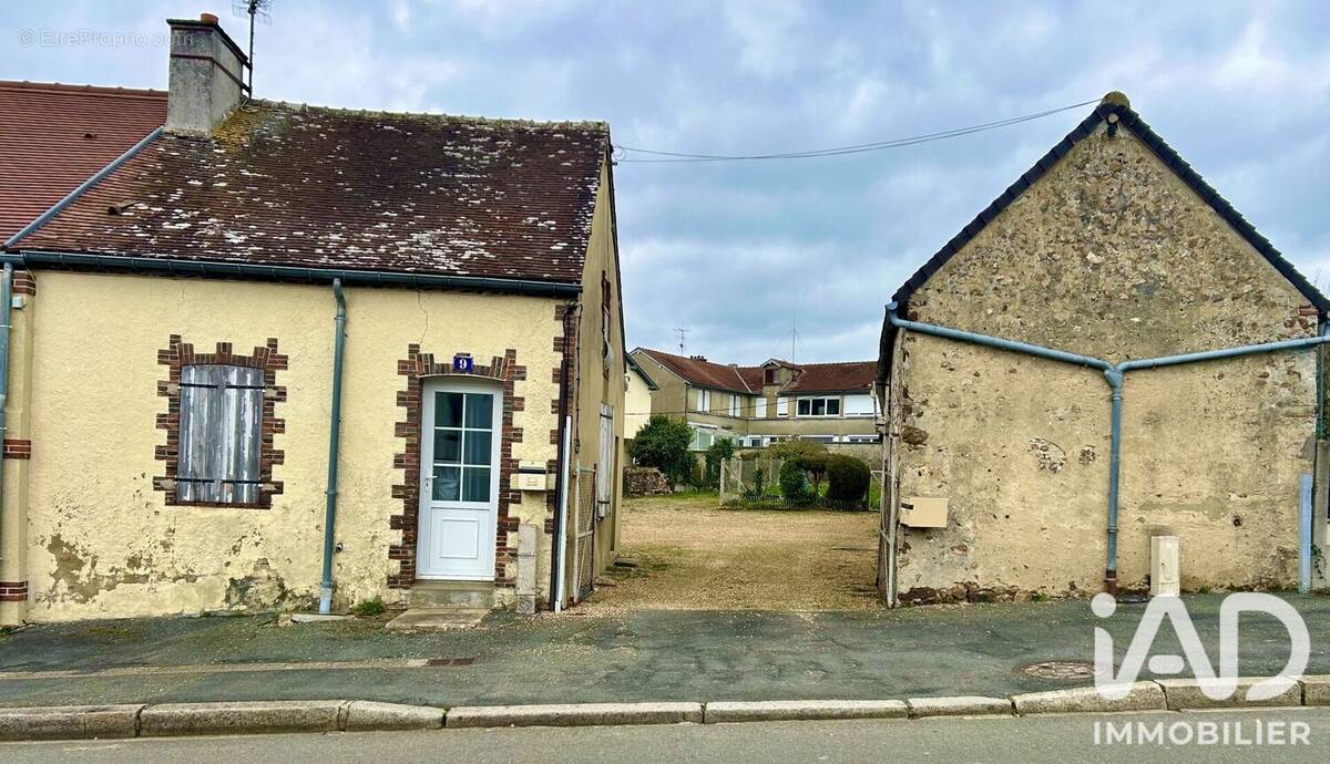 Photo 1 - Maison à LA LOUPE