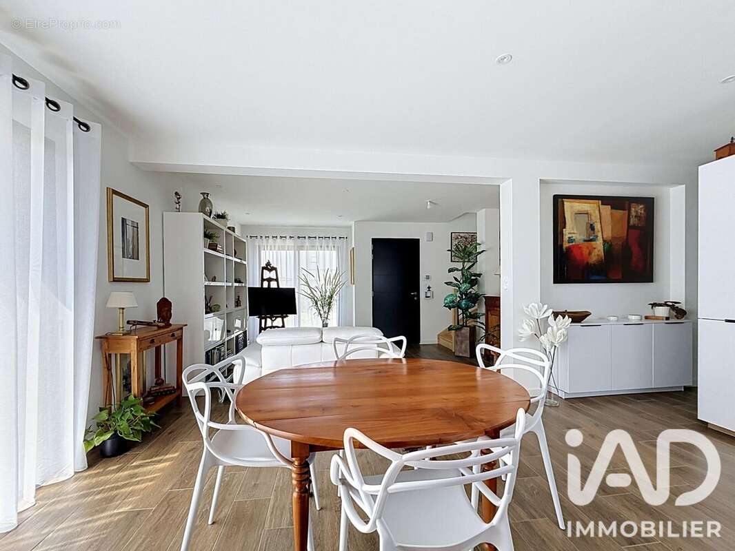 Maison 100 m² à Planguenoual  - photo 4