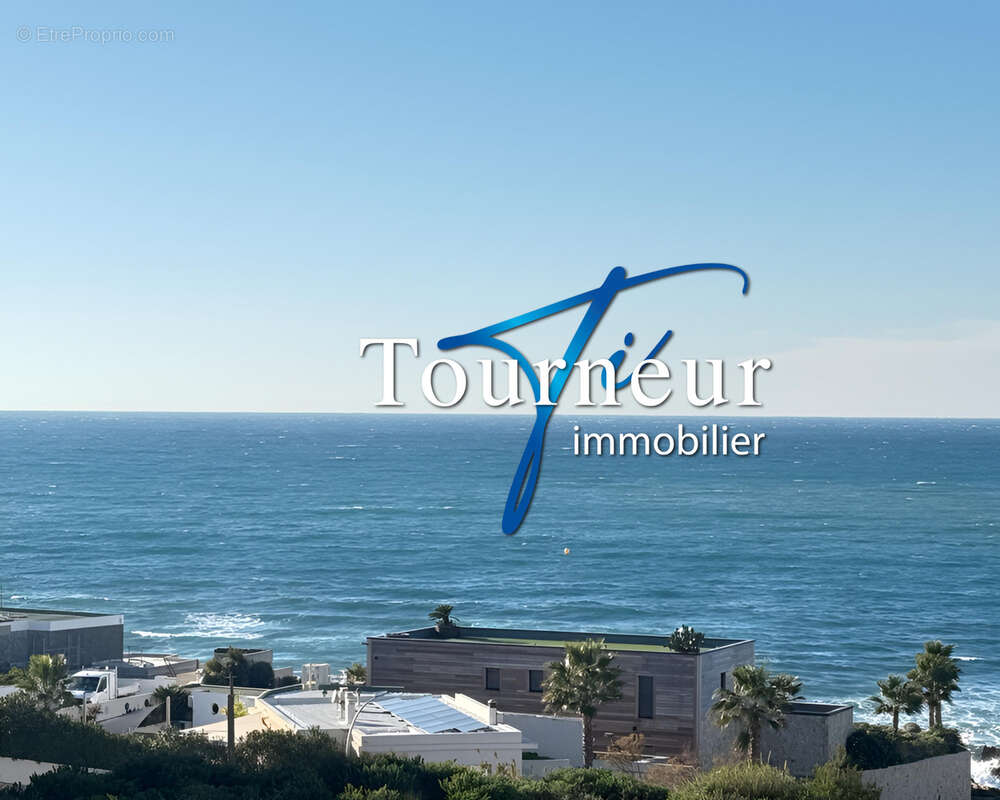 Appartement à SIX-FOURS-LES-PLAGES