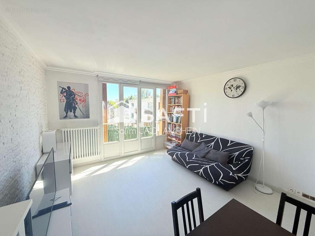 Photo 3 - Appartement à VILLIERS-SUR-MARNE