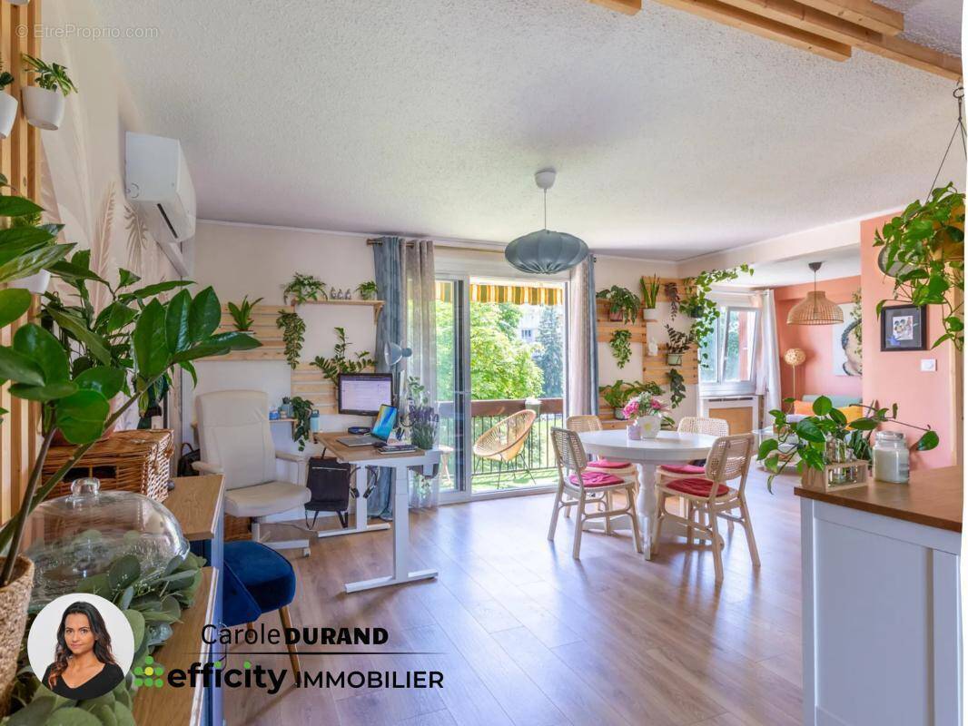 Appartement à BOURGOIN-JALLIEU