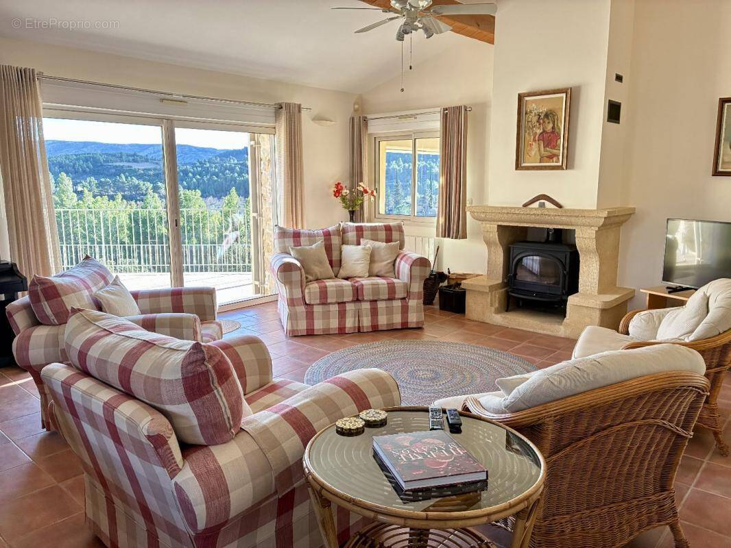 Maison à DURBAN-CORBIERES