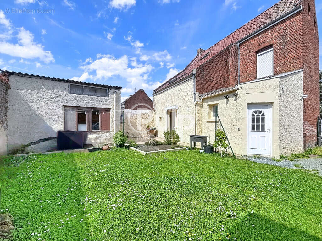 Maison à BRUILLE-LEZ-MARCHIENNES