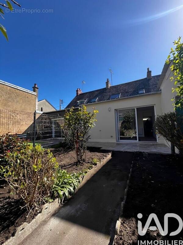 Photo 1 - Maison à LE MANS