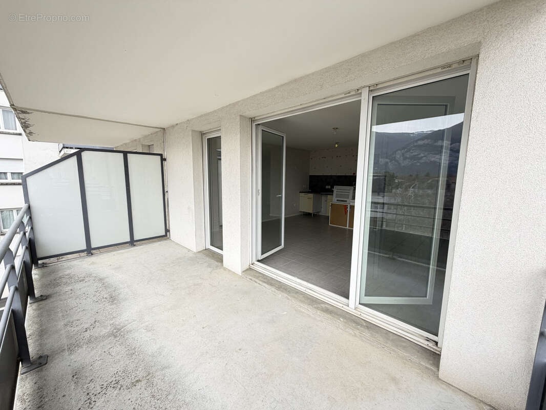 Appartement à SAINT-MARTIN-LE-VINOUX