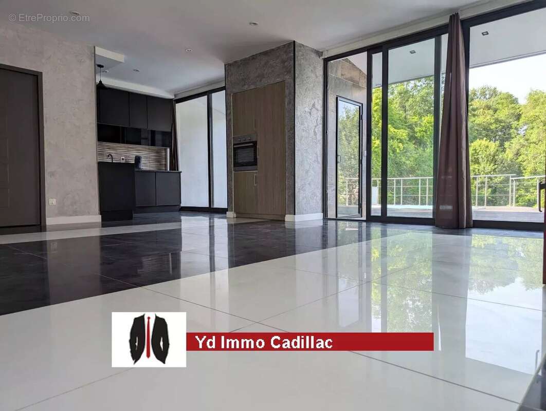 Maison à SAINT-PIERRE-DE-BAT