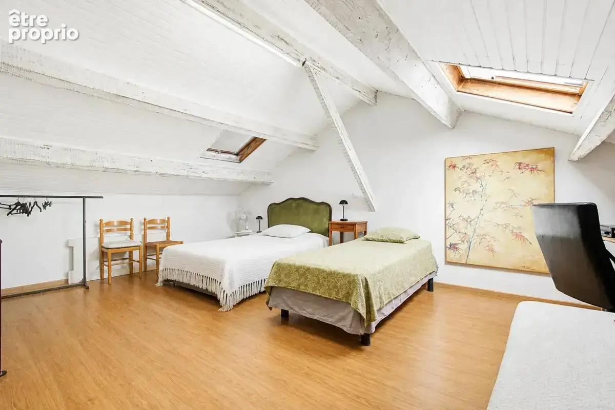 Appartement de 5 pièces de 143 m² avec belle terrasse  à Avignon - photo 8