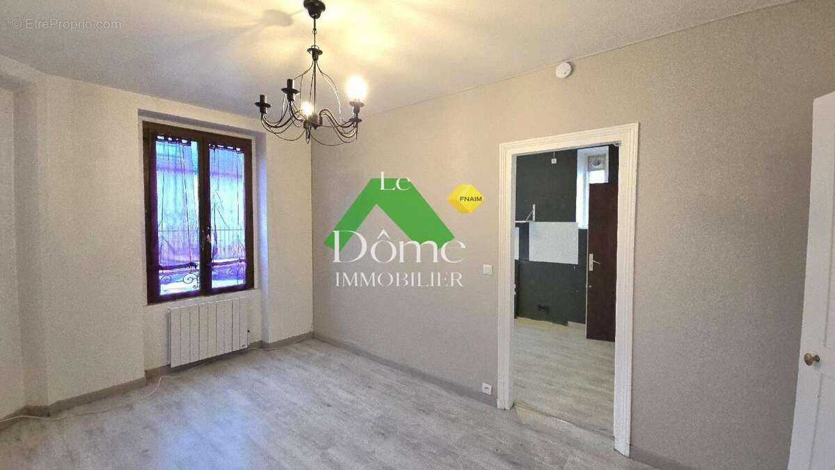 Appartement à PERSAN