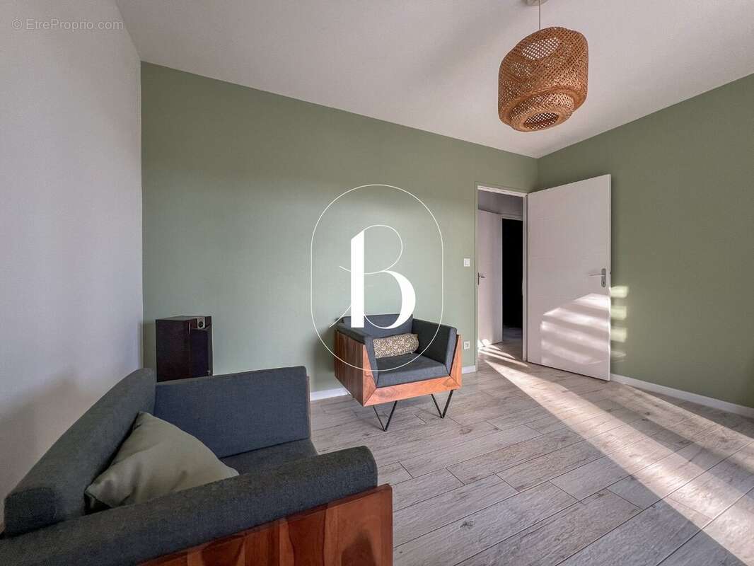 Maison à SAINT-ALBAN-AURIOLLES