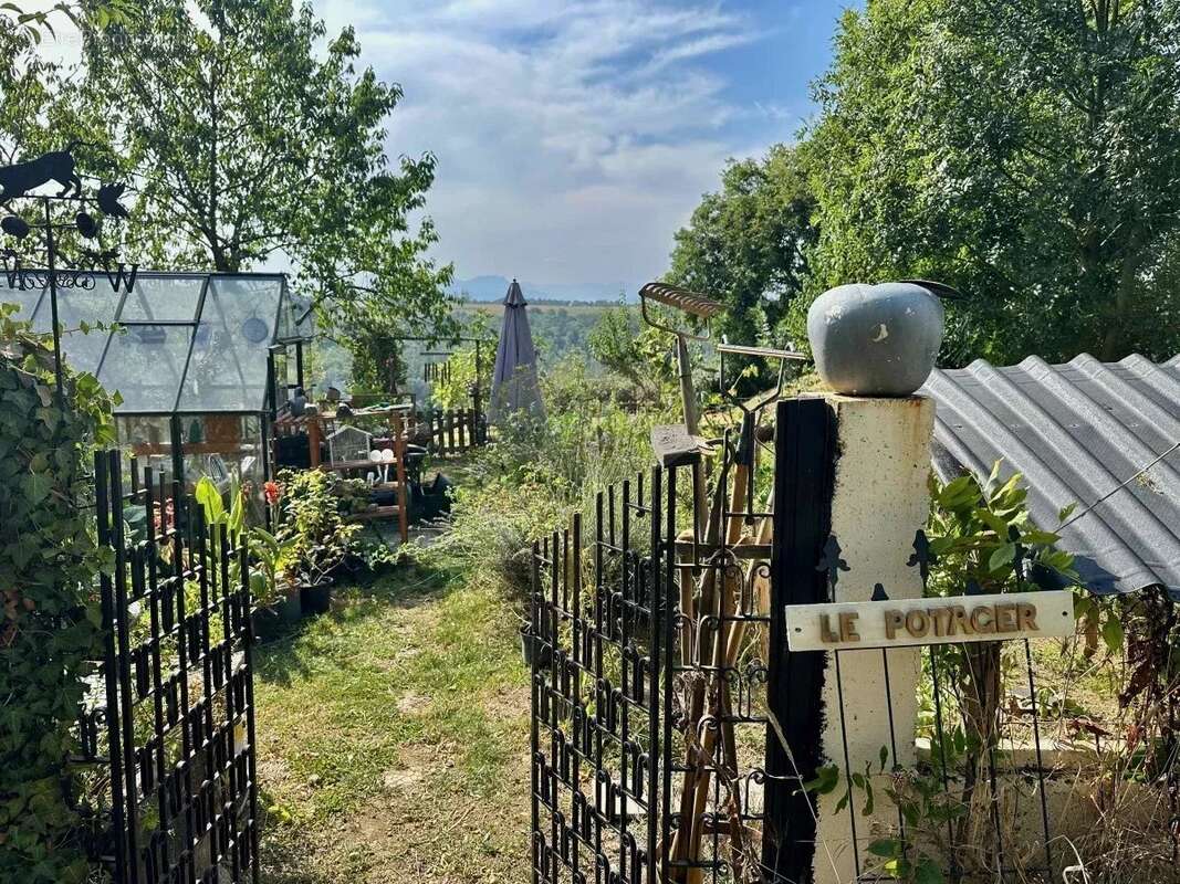 Maison à FRANQUEVIELLE