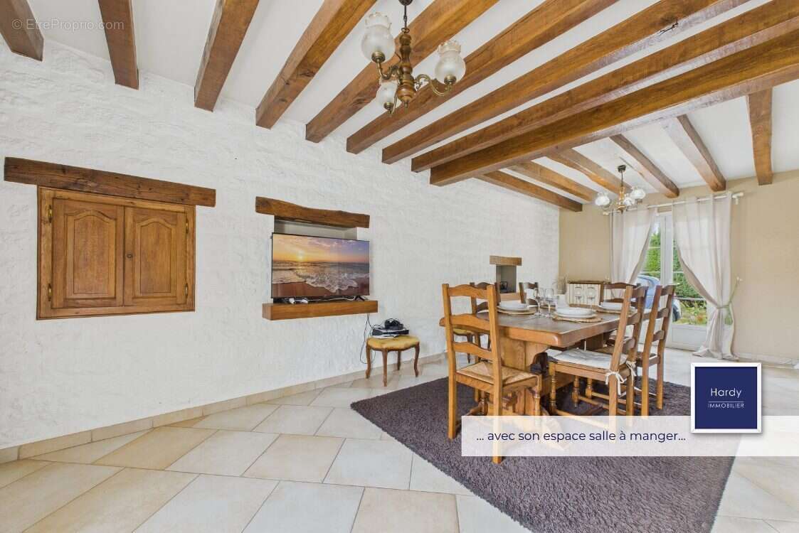 Maison à CONDECOURT