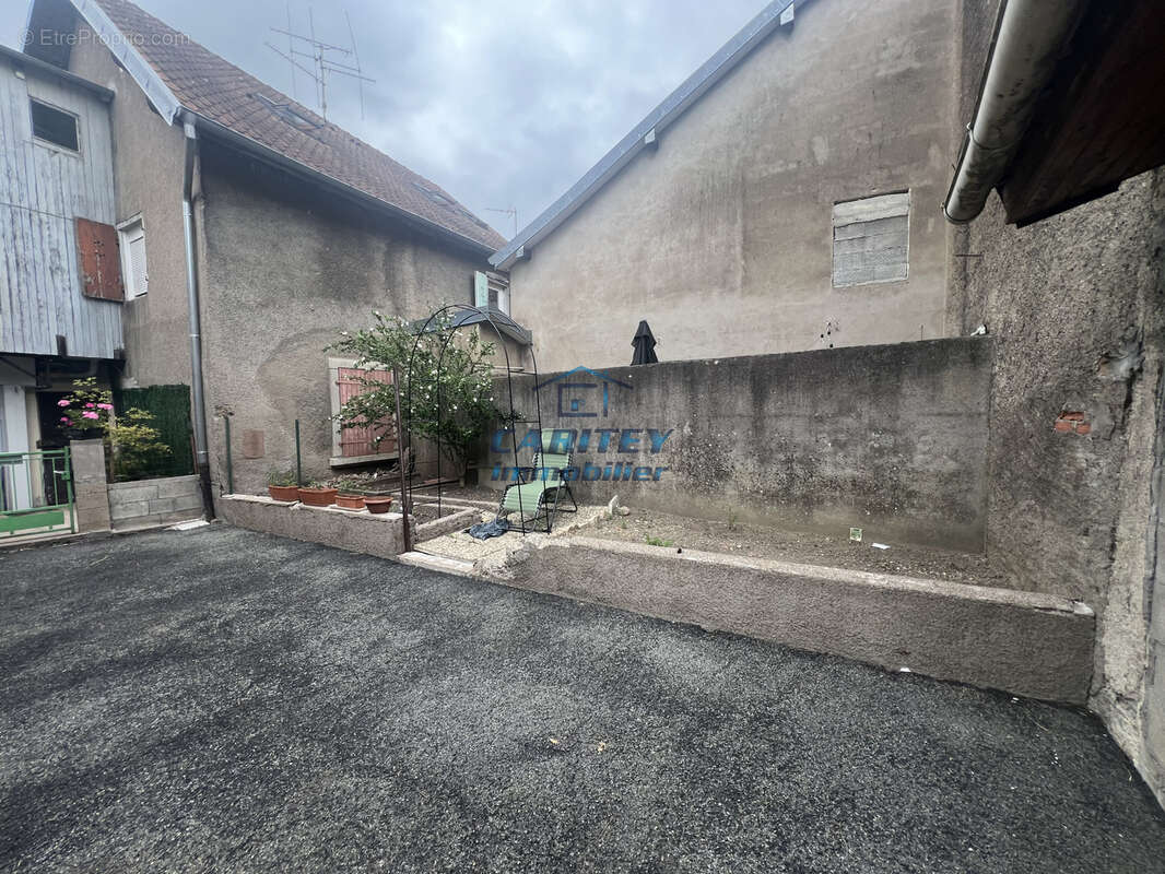 Maison à HERICOURT